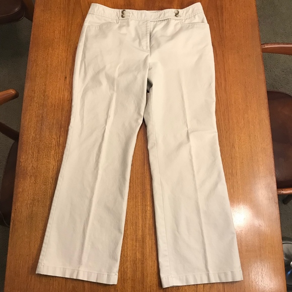 Ann Taylor Pants - FLASH SALE - $10 Ann Taylor Petite Khakis sz 12P